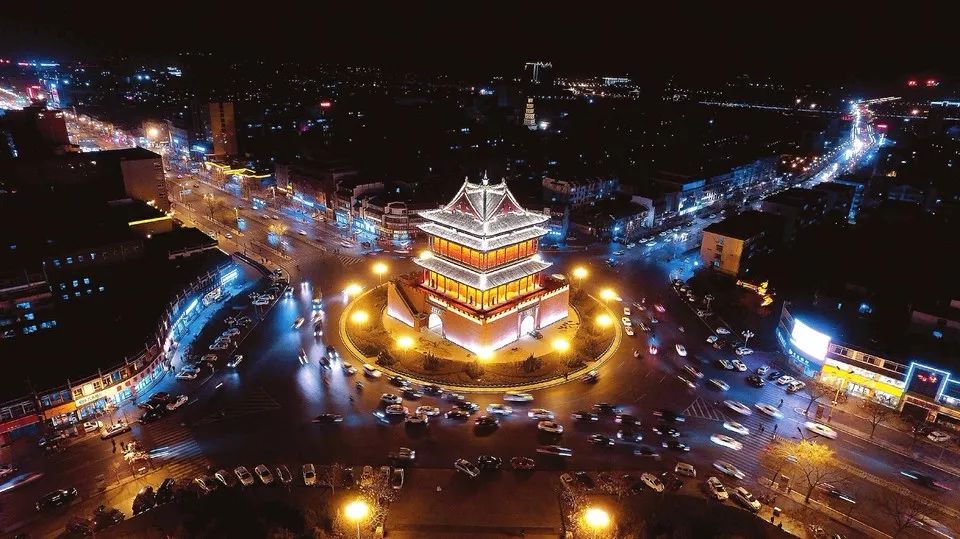 临汾，嘉宾云集，观众热情洋溢的时刻