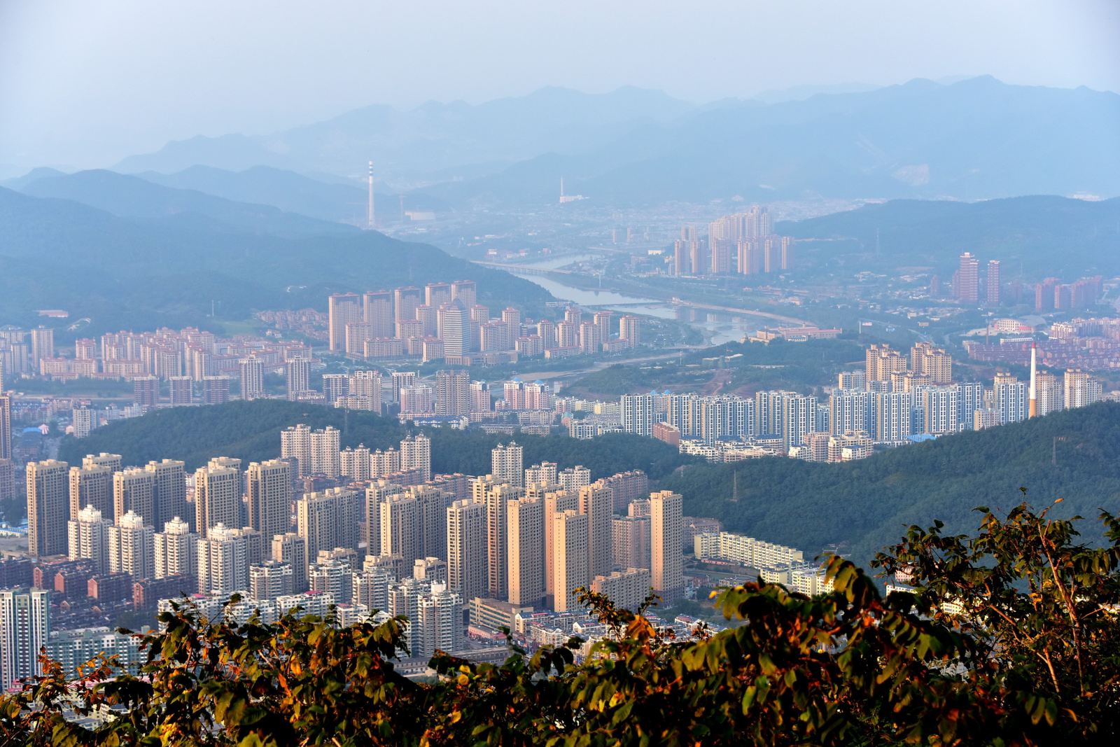 本溪，钢铁之城的独特魅力与风采